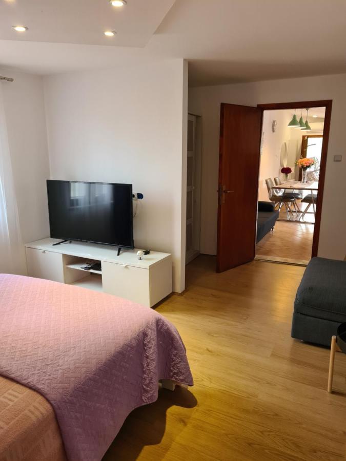 Volmefamily Apartment