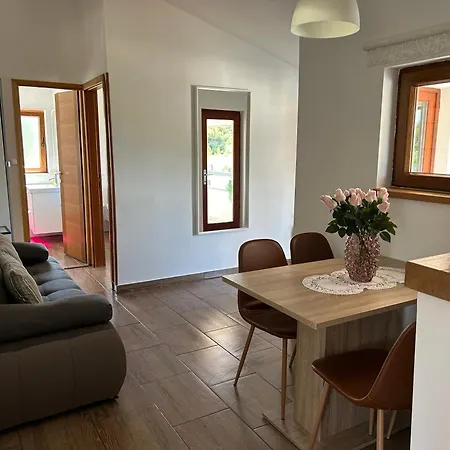 Ferienwohnung VOLMEness Pula Exterior foto
